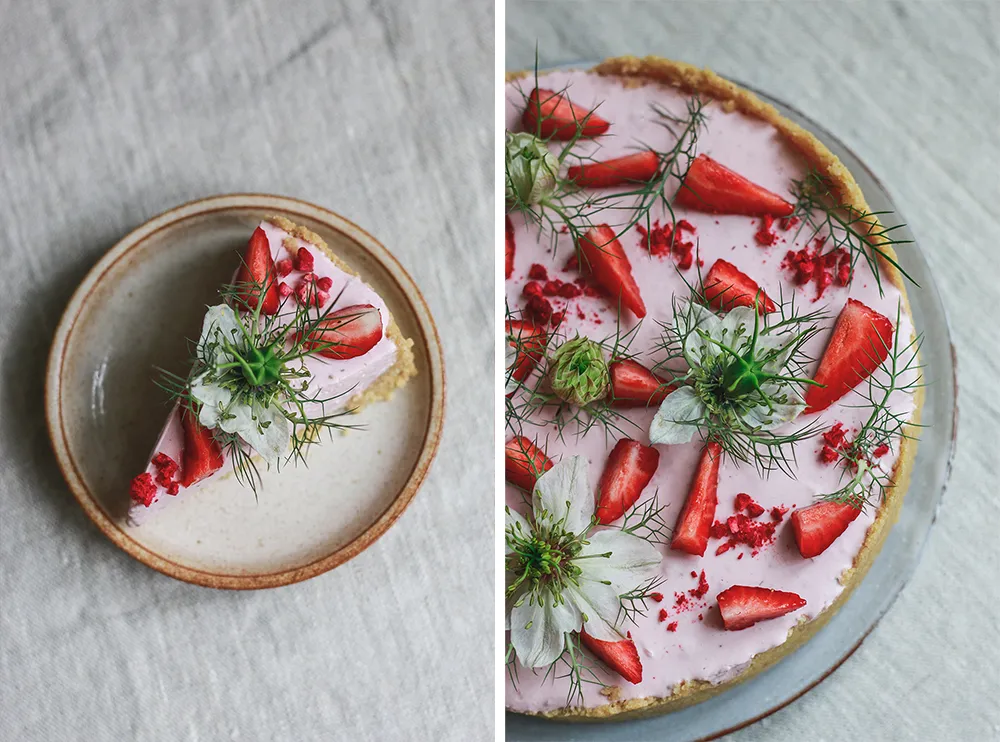 Létem vonící jahody, mascarpone, šlehačka, máslové sušenky... (2. snímek)