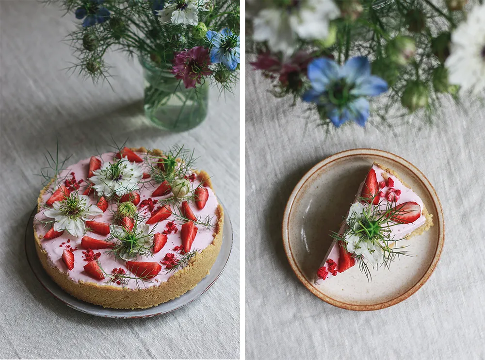 Létem vonící jahody, mascarpone, šlehačka, máslové sušenky... (4. snímek)